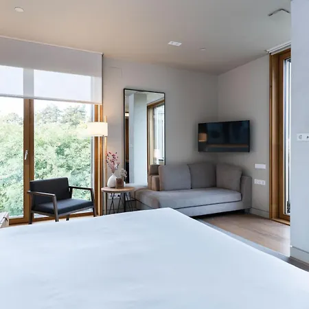 Hotel Arima & - Small Luxury