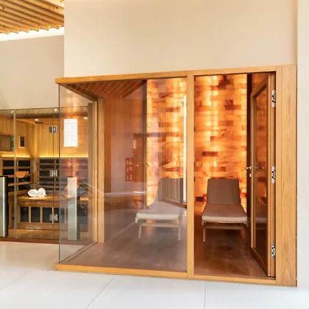 Hotel Arima & - Small Luxury