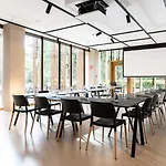 阿里马酒店 酒店 4*